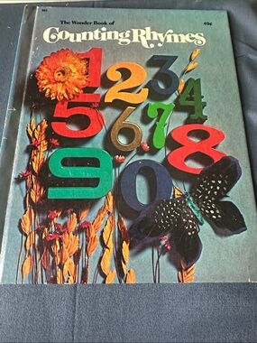 The Wonder Book of Counting Rhymes - Colorful Numbers Cover